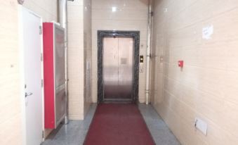 Familiar Scenery Apartment (Yanying Road No. 2)