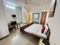 MPT Temple View, Omkareshwar Hotels near Shri Mamleshwar Jyotirlinga