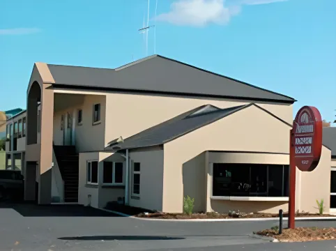 Asure Avenue Motor Lodge