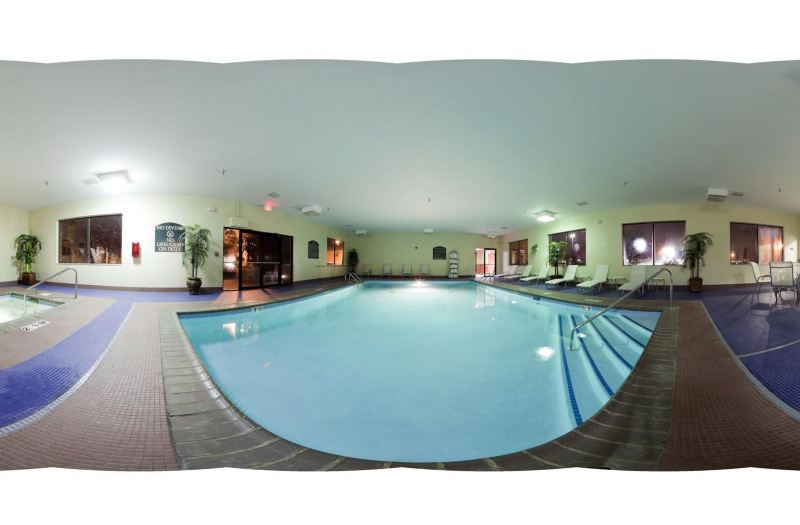Holiday Inn Express Louisville Northeast by IHG photo 2