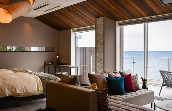 拉瑟裏度假村及住宿