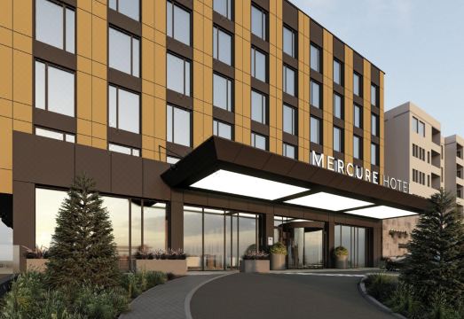 2. 머큐어 프리슈티..