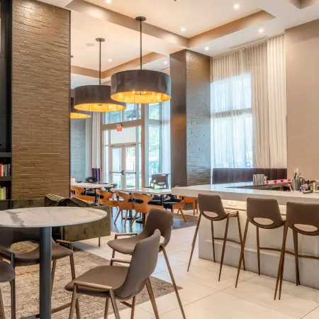 Tryp by Wyndham Savannah Downtown/Historic District