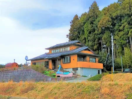 Guesthouse Umbrella Отели в г. Какуда