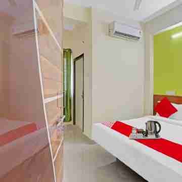Super Collection O Elite Stay Near Habsiguda Metro Station Rooms