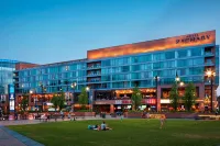 Hotel Zachary, Chicago, a Tribute Portfolio Hotel Hotels near Loyola University Chicago