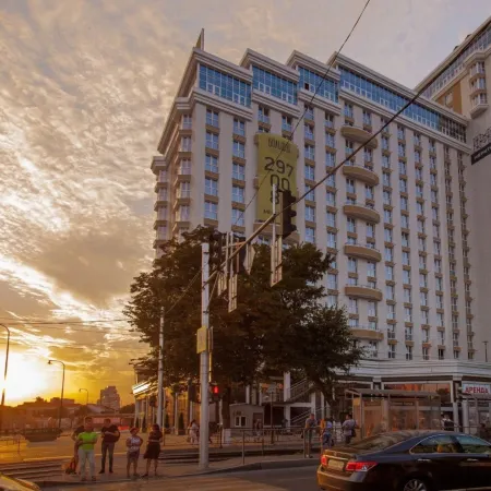 Bolshoi by Roomers 518 Apartments