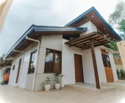 Villa Adara by Araw Residences Indang otelleri