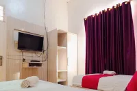 RedDoorz Syariah @ Hotel Dafiz Ananda Ujung Padang Отели в г. Mukomuko City
