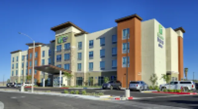 Holiday Inn Express & Suites RIDGECREST - CHINA LAKE by IHG Hotels near China Lake
