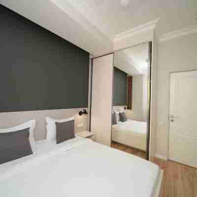 Modern apartments in the heart of Yerevan by Sweet Home Rooms