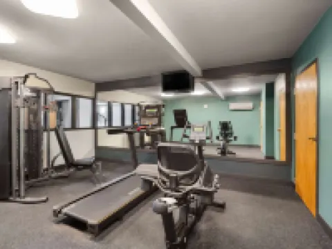 哥倫布温德姆速8酒店 斯蒂爾沃特縣酒店