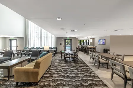 Staybridge Suites Naples - Marco Island