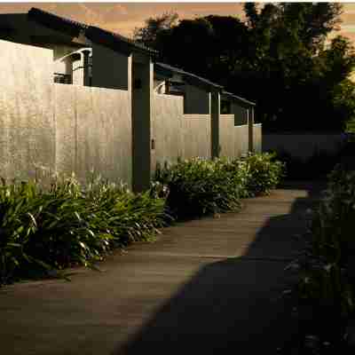 ホーム・ステイ・ユミハ 沖縄 Hotel Exterior