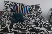 Bed Contl Breakfast Newport Wales near train Hotels in Victoria