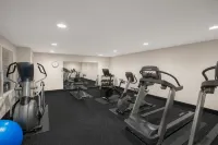 Holiday Inn Express & Suites HAYWARD by IHG - Gym