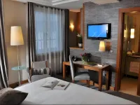 Hotel Eggers Hamburg - 游泳池