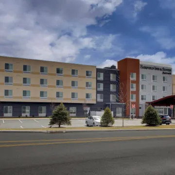 Fairfield Inn & Suites Allentown West