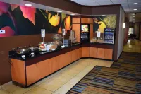 Fairfield Inn & Suites Muskogee - breakfast