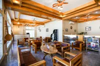 La Nicholas - Lake View ( by Summit Hotels)