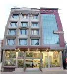 Hotel Crown Palace Hoteles cerca de Hanuman Mandir