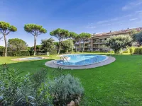 Puigsaguilla Confort & Relax - مسبح