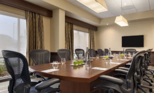 Embassy Suites by Hilton Dallas Market Center