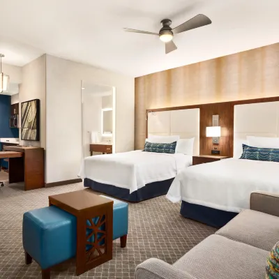 Homewood Suites by Hilton-阿靈頓/羅斯林/基橋 鄰近羅斯林地鐵站（Rosslyn）的酒店