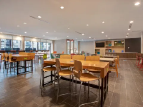 Home2 Suites by Hilton Carmel Indianapolis Hotels in Carmel