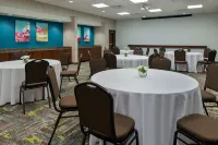 Hampton Inn & Suites Winston-Salem/University Area - breakfast