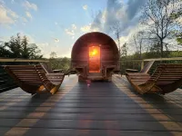 Lake Nottely 4 bdrm cabin,  sauna w/ mtn & lake views, dock, & EV charger.