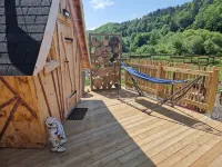 LES Cabanes Feeriques DU Cheix