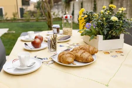 VALPOLICELLA APARTMENTS: OLIVE TREE RESIDENCE