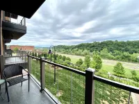 2BR Condo in Downtown Lynchburg w/ Picturesque Views
