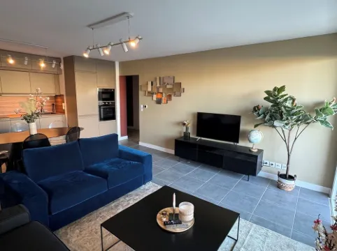 Appartement Avec Jardin Neuf et Élégant Dans une Résidence Calme