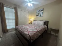 Cozy 3-bedroom Townhouse in Valdosta w/ ameneties