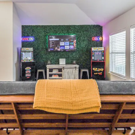 Upscale Home w/ Pool, Arcade & More!
