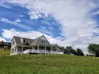 Quiet Home in Harrisonburg with Spectacular Shenandoah Valley Views.