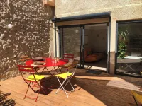 In the heart of the Drôme valley, between Die and Crest,  independent gîte Hotel a Drome