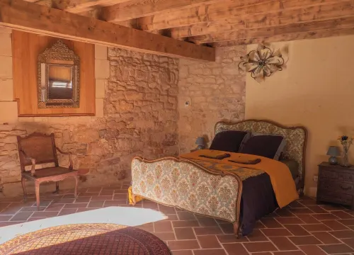 "L'Atelier De Francine" + "La Chapelle Aux Roses" Hotels in Le Bugue