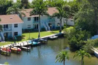 Endless Summer-  On Pine Ave, steps to beach & pier w/ water view & dock