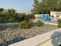 Milacus- Holiday home with swimming pool