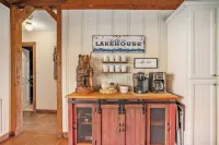 Lakefront Sunset Views