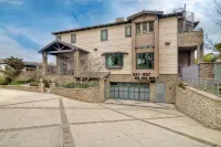 5 Star, Large, Luxury Condo in Carlsbad Village