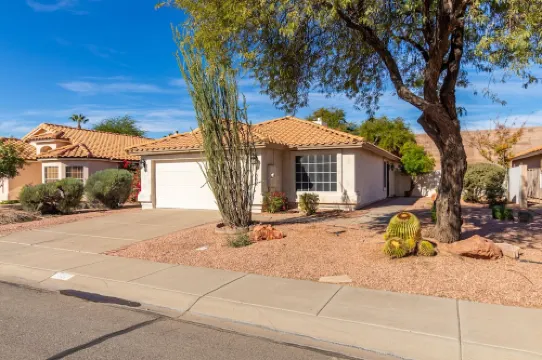 Cozy 2 bedroom house in Chandler