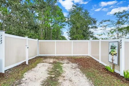 Cabin #3 Zen At The Palms Private HOT TUB Отели рядом с достопримечательностью «Get Up and Go Kayaking - The Chaz»