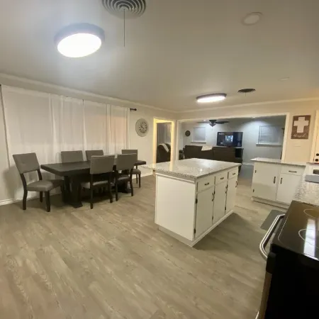 Midtown Escape - located in the heart of Graham, Texas