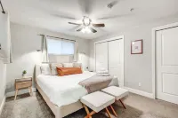 Arvada Oasis + New Hot Tub Sleeps up to 16 with 6 Cozy Beds!!