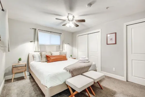 Arvada Oasis + New Hot Tub Sleeps up to 16 with 6 Cozy Beds!!
