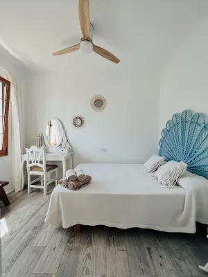 SALLUMDESFAR - Nice Duplex Apartment. Hotels in der Nähe von Fornells Tower